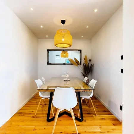 Ambiente Apartment Split